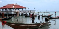 Hua Thanon Muslim Fishermen Village